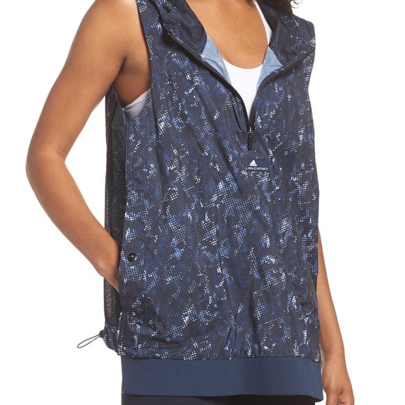 Adidas by Stella McCartney Tops - HP 🎉 NWT Adidas by Stella McCartney Adizero Gilet